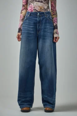 Acne Studios Acne Studios 2021 Broadway - LABELS