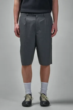 Adnym Ivo Short - LABELS