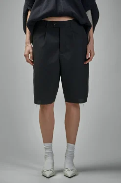 Adnym Ivo Short - LABELS