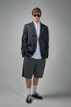 Adnym Ivo Short - LABELS