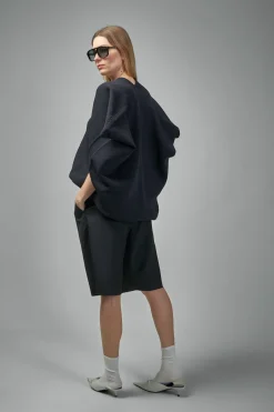 Adnym Ivo Short - LABELS