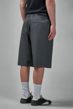 Adnym Ivo Short - LABELS