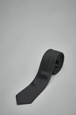 Adnym Tie - LABELS