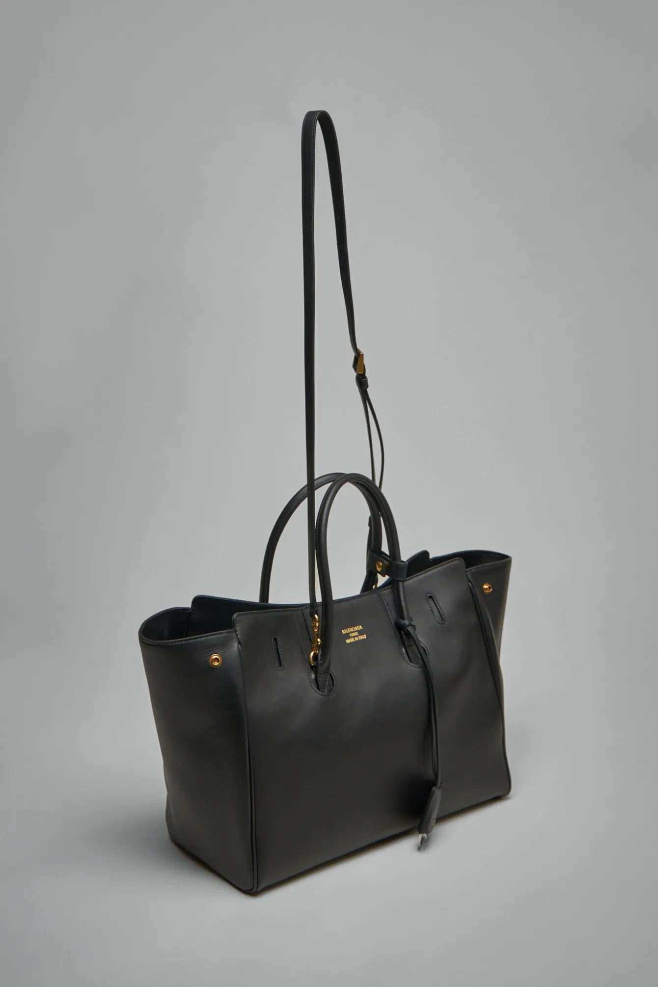 Balenciaga Hampton Small Carry All Bag - LABELS