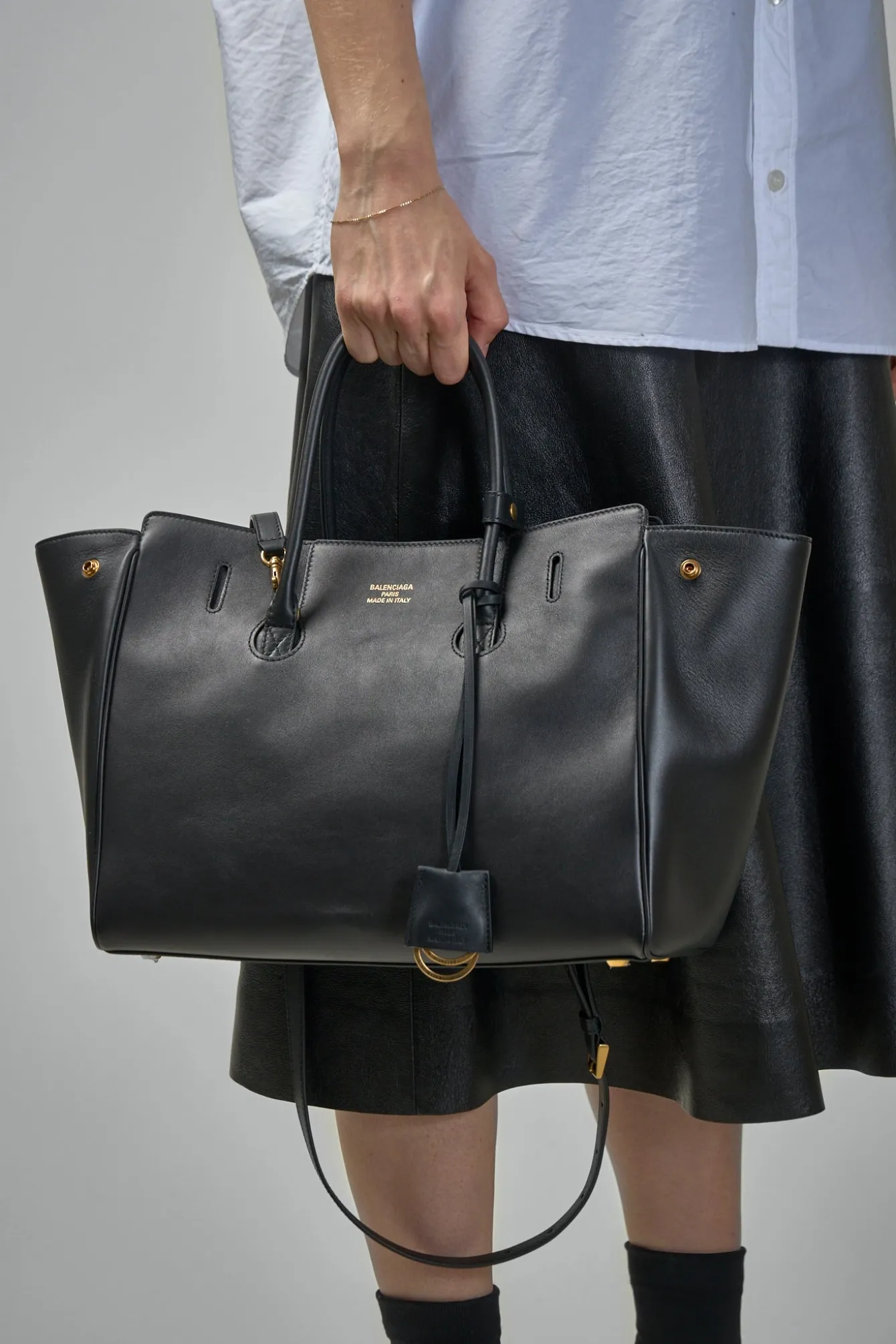 Balenciaga Hampton Small Carry All Bag - LABELS