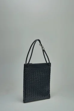 Bottega Veneta Flat Andiamo Messenger - LABELS
