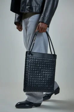 Bottega Veneta Flat Andiamo Messenger - LABELS