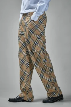 Burberry Check Cargo pants - LABELS