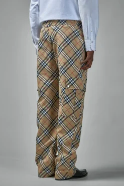 Burberry Check Cargo pants - LABELS