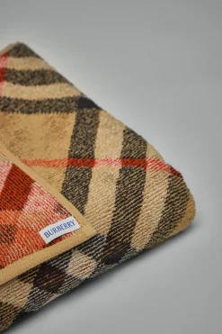 Burberry Check Cotton Towel - LABELS