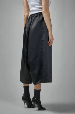 Comme des Garçons Ladies' Pants - LABELS