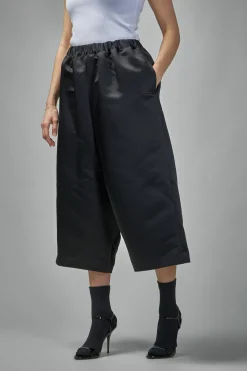 Comme des Garçons Ladies' Pants - LABELS