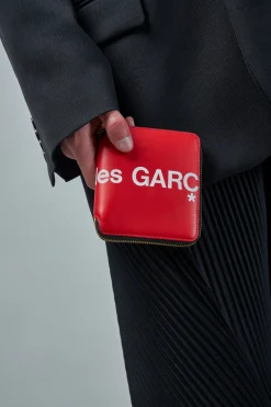 Comme des Garçons wallets Wallet Zip Huge Logo red - LABELS