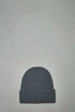 Fendi FF Beanie - LABELS