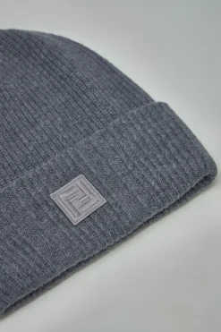 Fendi FF Beanie - LABELS