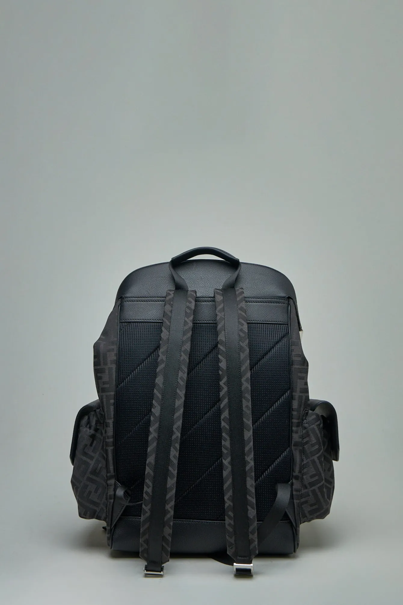 Fendi FF Jacquard Fendi Drive - LABELS