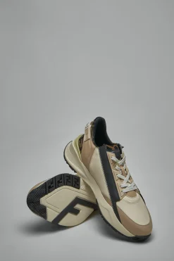 Fendi Flow Sneakers - LABELS