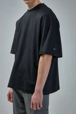 FLÂNEUR Atelier T-Shirt with Rubber Patch - LABELS