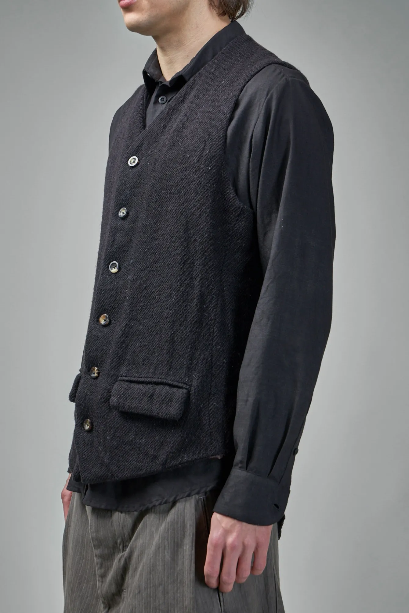 Geoffrey B. Small EV8J06 Handmade Single Breasted 6-Buttons Central, Single Vent Waistcoat - LABELS