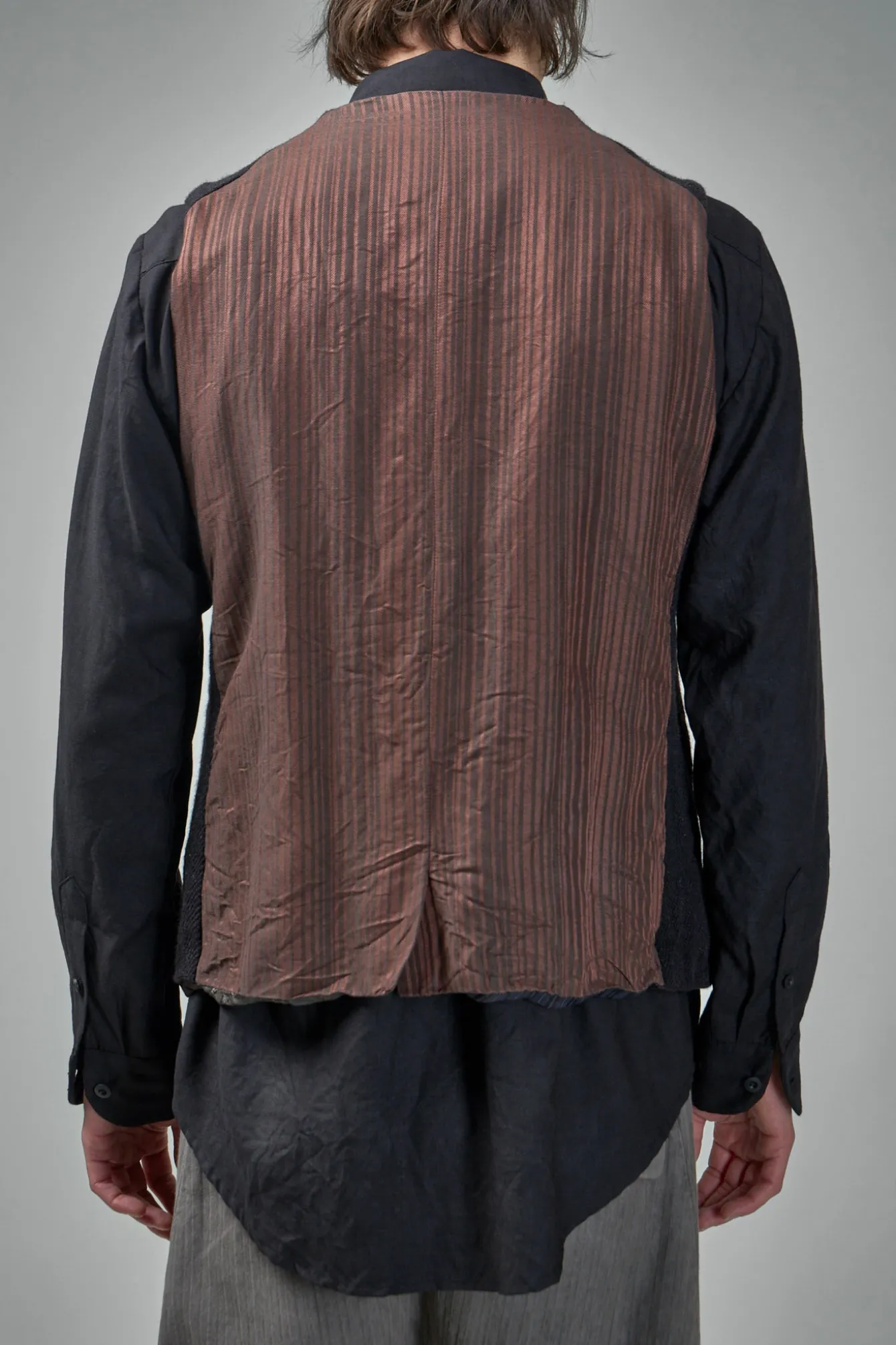 Geoffrey B. Small EV8J06 Handmade Single Breasted 6-Buttons Central, Single Vent Waistcoat - LABELS