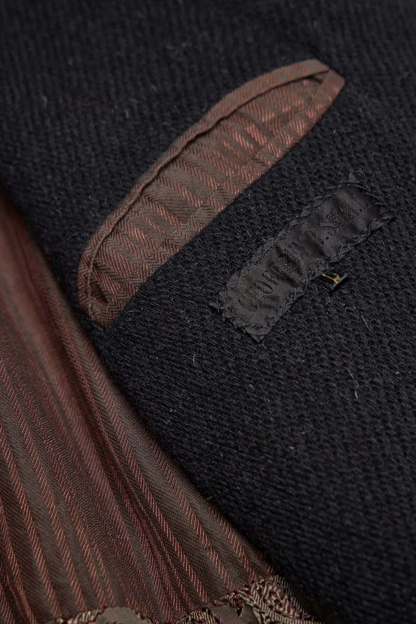 Geoffrey B. Small EV8J05 Handmade Extended Length Single-Breasted 3 Button Jacket - LABELS