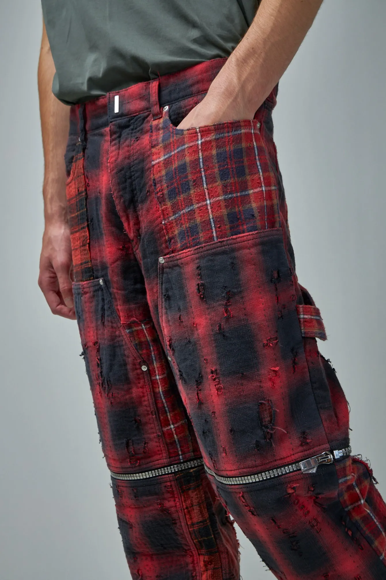 Givenchy Checkered Trousers - LABELS