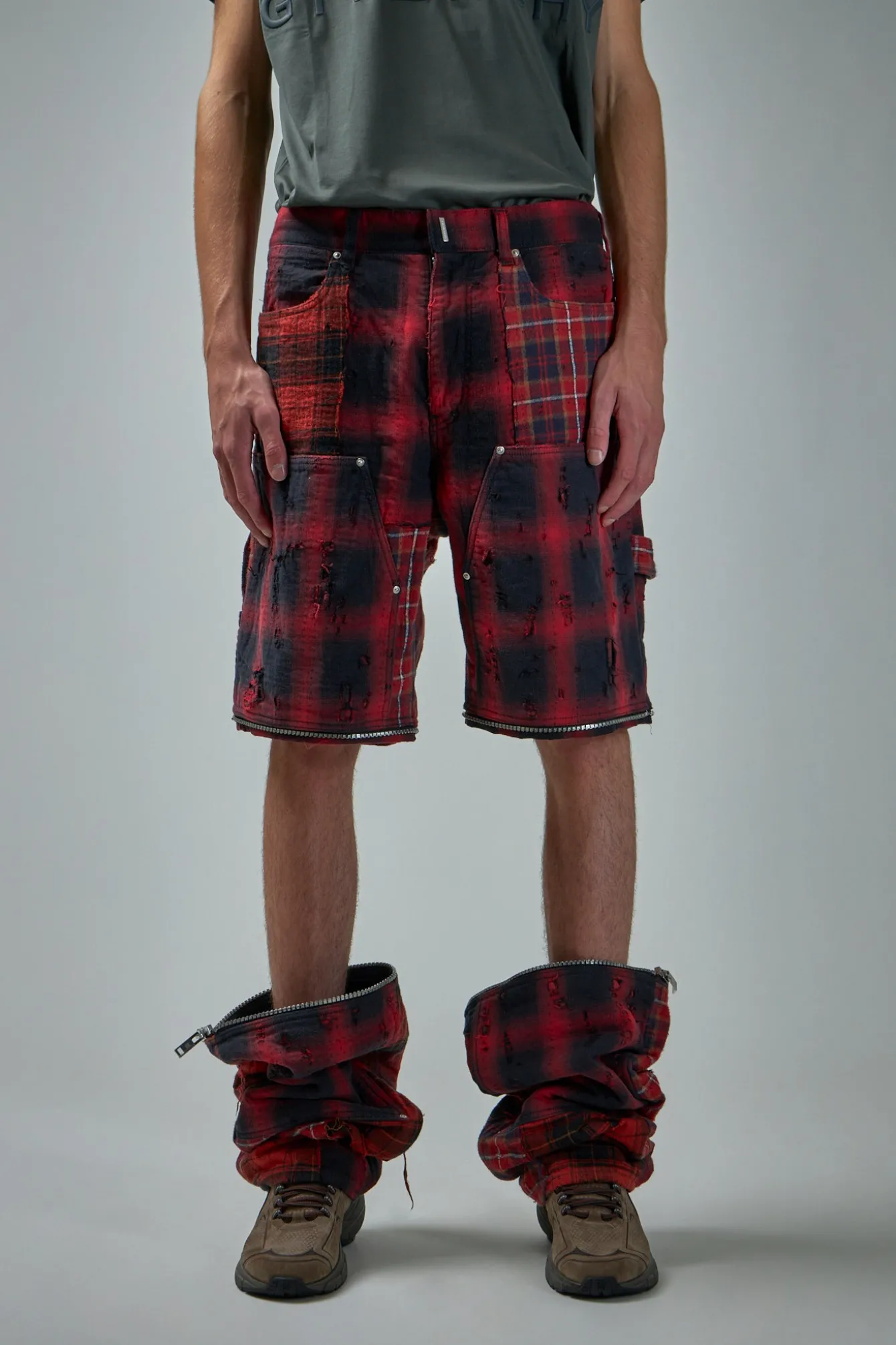 Givenchy Checkered Trousers - LABELS