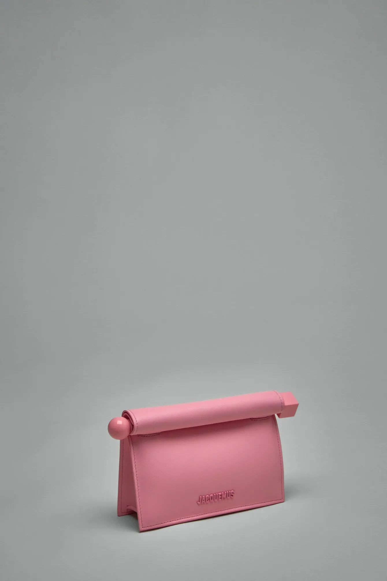 Jacquemus La Petite Pochette Rond C - LABELS