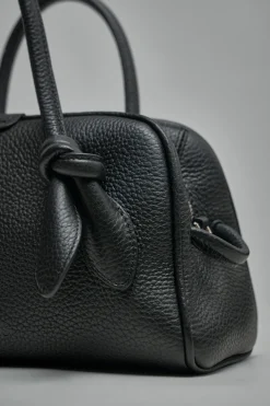 Jacquemus Le Petit Turismo - LABELS