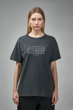 Maison Margiela Stamp Logo T-shirt - LABELS