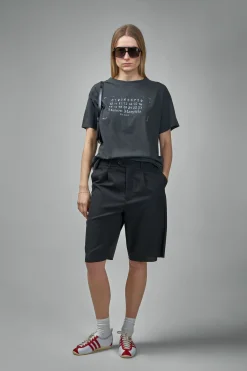 Maison Margiela Stamp Logo T-shirt - LABELS