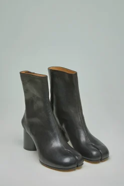 Maison Margiela Tabi Ankle Boots - LABELS