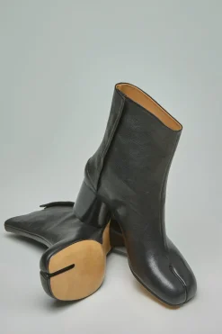 Maison Margiela Tabi Ankle Boots - LABELS