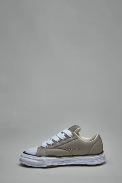 Maison Mihara Yasuhiro PETERSON 23 Padded Low Top Sneaker - LABELS