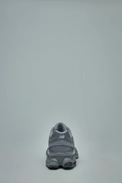 New Balance 9060 - LABELS