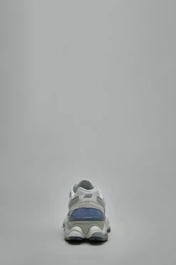 New Balance 9060 - LABELS