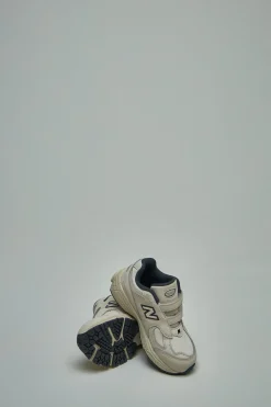 New Balance 2002 Medium - LABELS