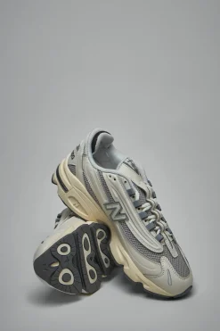 New Balance 1000GR - LABELS