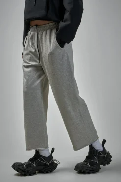 Prototypes Cropped Sweatpants - LABELS