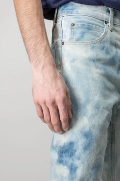Signature Slim Cut Jean - LABELS