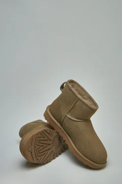 UGG Classic Mini - LABELS
