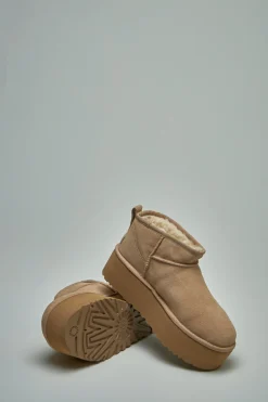 UGG Classic Ultra Mini Platform - LABELS