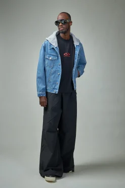 Vetements Oval Logo Cropped Boxy T-Shirt - LABELS