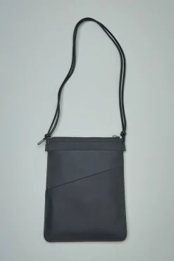 Y-3 Yohji Yamamoto Y-3 Cross Body - LABELS